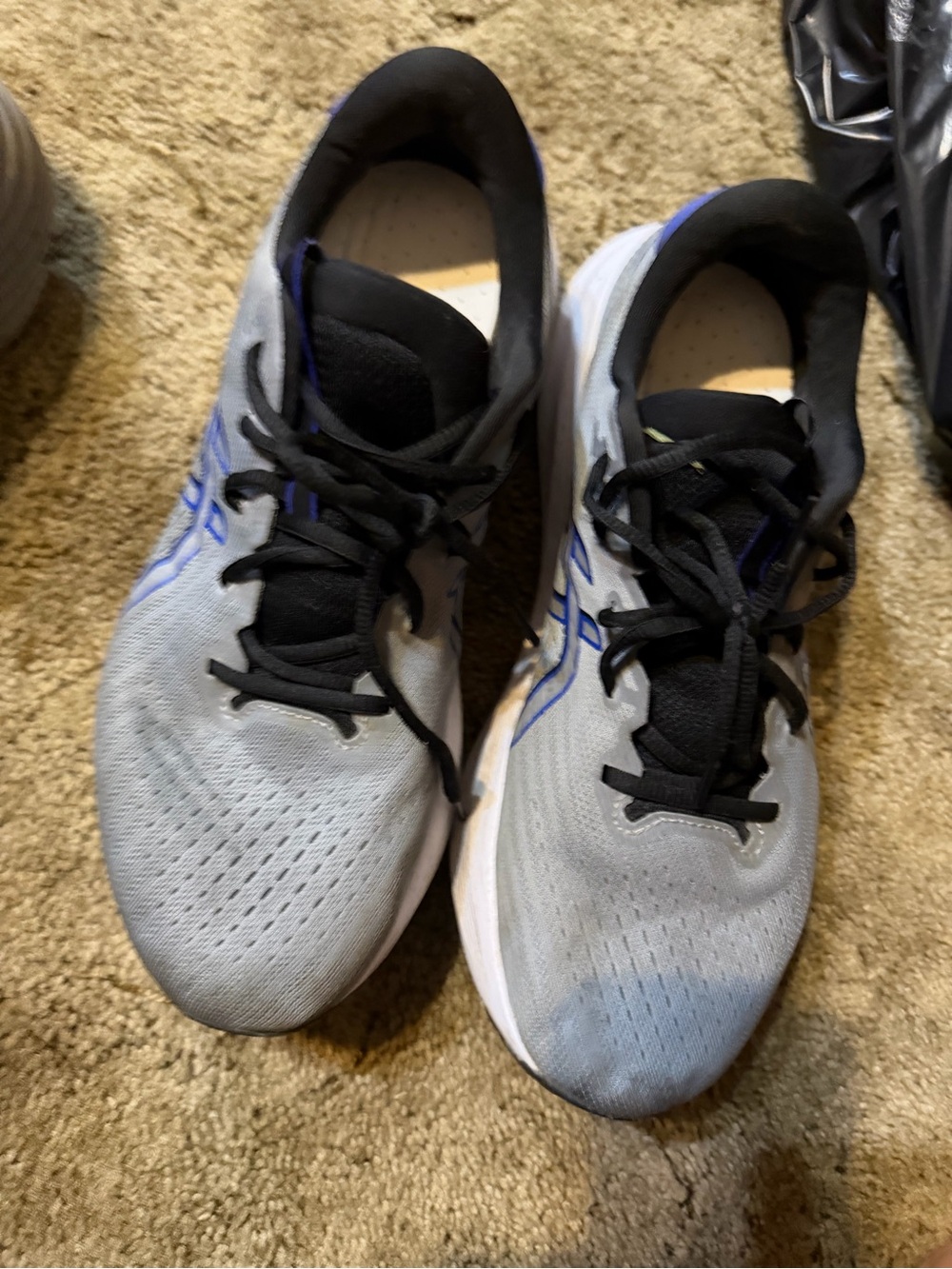 Light Gray & blue  asics amplifoam